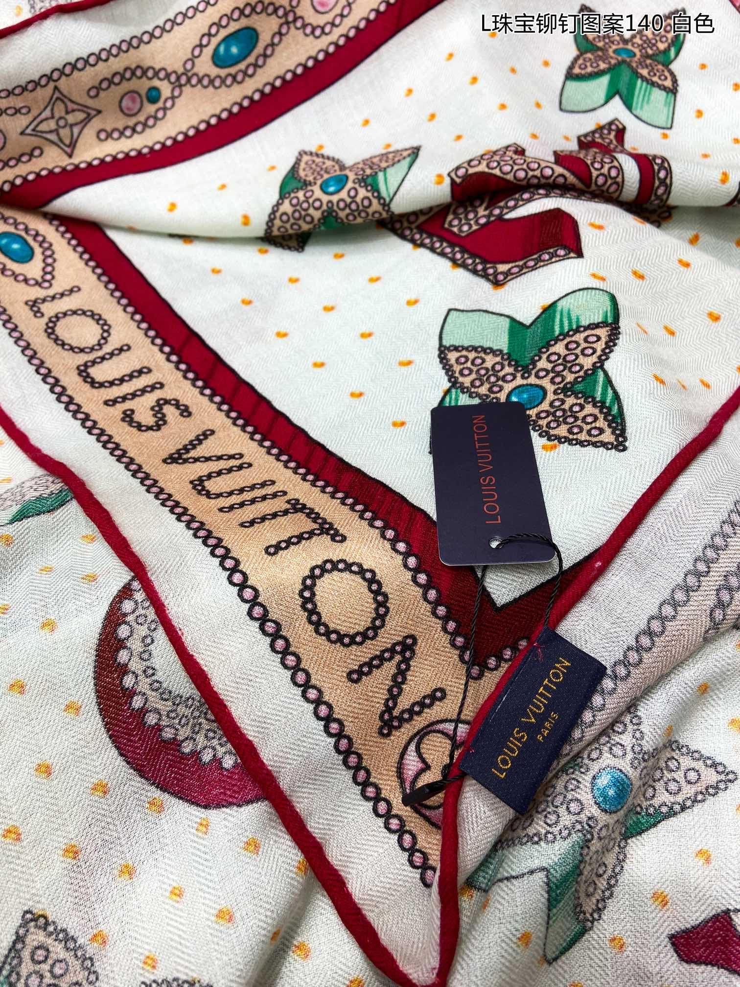 Louis Vuitton Scarf